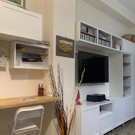 Appartamenti Raggio Di Sole كاستل ديل مونتيه المظهر الخارجي الصورة