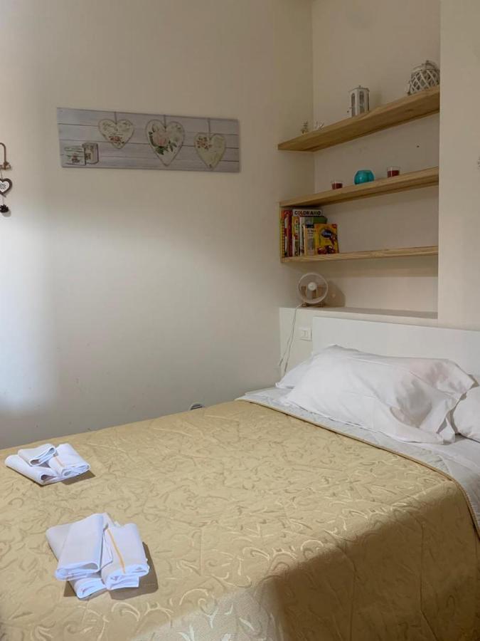 Appartamenti Raggio Di Sole كاستل ديل مونتيه المظهر الخارجي الصورة